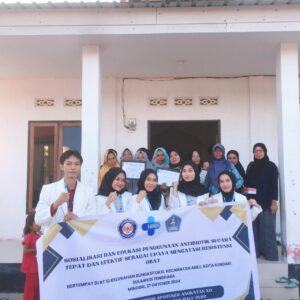 Mahasiswa Profesi Apoteker UHO Melakukan Sosialisasi Penggunaan Antibiotik Yang Tepat Dan Efektif Sebagai Upaya Mengatasi Resistensi Obat