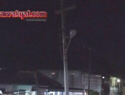 Warga Desa Suro Soroti LPJU Tak Berfungsi, Hanya Jadi “Hiasan” Tiang Listrik Selama 5 Tahun