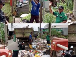 Aksi Nyata Petugas DLH Musi Rawas Jaga Kebersihan Lingkungan, Hendri Turun Langsung Bersihkan Sampah di Jembatan Muara Beliti