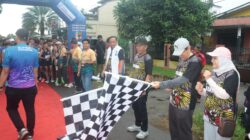 Ratusan Peserta Antusias, Fun Run Go Green UNMURA 2026 Resmi Dibuka Langsung Oleh Wabup Suprayitno.