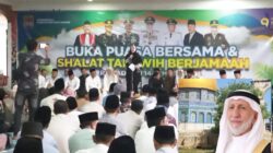 Bupati Ratna Mahcmud dan Wabup Suprayitno Hadiri Buka Puasa Bersama dan Tarawih Berjamaah di Pendopo Musi Rawas