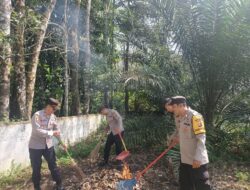 Kapolres Mura Pimpin Langsung Bersih-Bersih Gereja, Wujud Toleransi Jelang Paskah