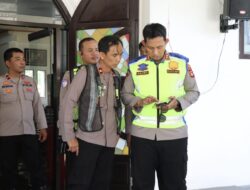 Dukung Program Kapolda Sumsel “Nyago Sumsel”, Kapolres Musi Rawas Terapkan “Nyago Musi Rawas”, Turun Langsung Sterilisasi Gereja