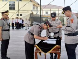 Tongkat Estafet Wakapolres Musi Rawas Resmi Berganti, Sertijab Berlangsung Khidmat di Tengah Hujan Rintik