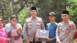 Wujud Nyata Kepedulian dan Empati, Kapolres Musi Rawas Salurkan Tali Asih untuk Korban Kebakaran di Muara Beliti