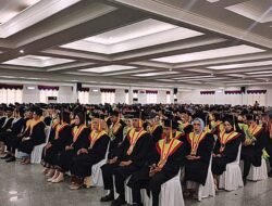 Wisuda Angkatan XVII Unmura Digelar di Lubuklinggau, Lulusan Didorong Tak Sekadar Raih Gelar.